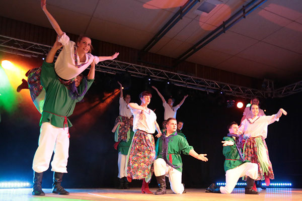 %_tempFileName290314_winzertanzgruppe-mehring_11-20140401-230451%