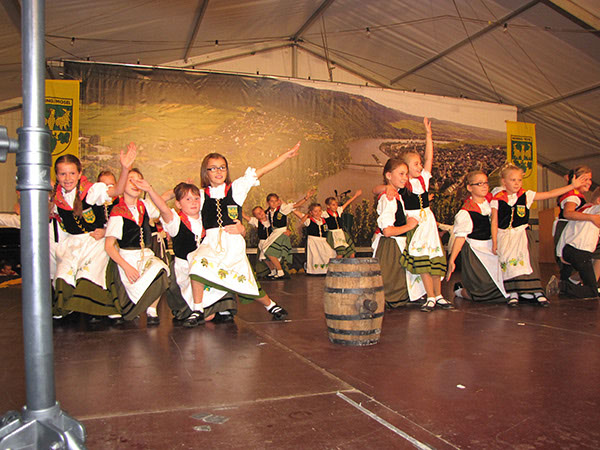 %_tempFileNameWinzerspiel-1%